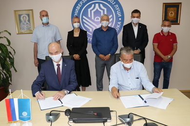 Contract Signed for the Completion of Works on the Construction of the AGGF and the Faculty of Forestry Building
