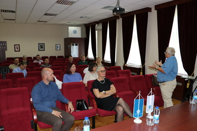 Jačanje saradnje sa Brnom: Održano predavanje o menadžmentu u nauci