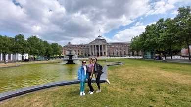 Драгана Гуњић, Ана Пилић, Миа Подрић - Универзитет С...