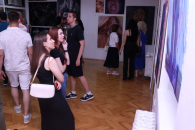 Kampus u znaku umjetnosti: Otvorena 24. izložba studentskih radova