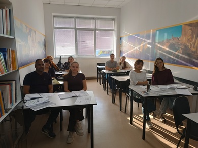 Студенти са три континента уче српски