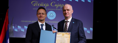 Уручен почасни докторат УНИБЛ министру Сијарту