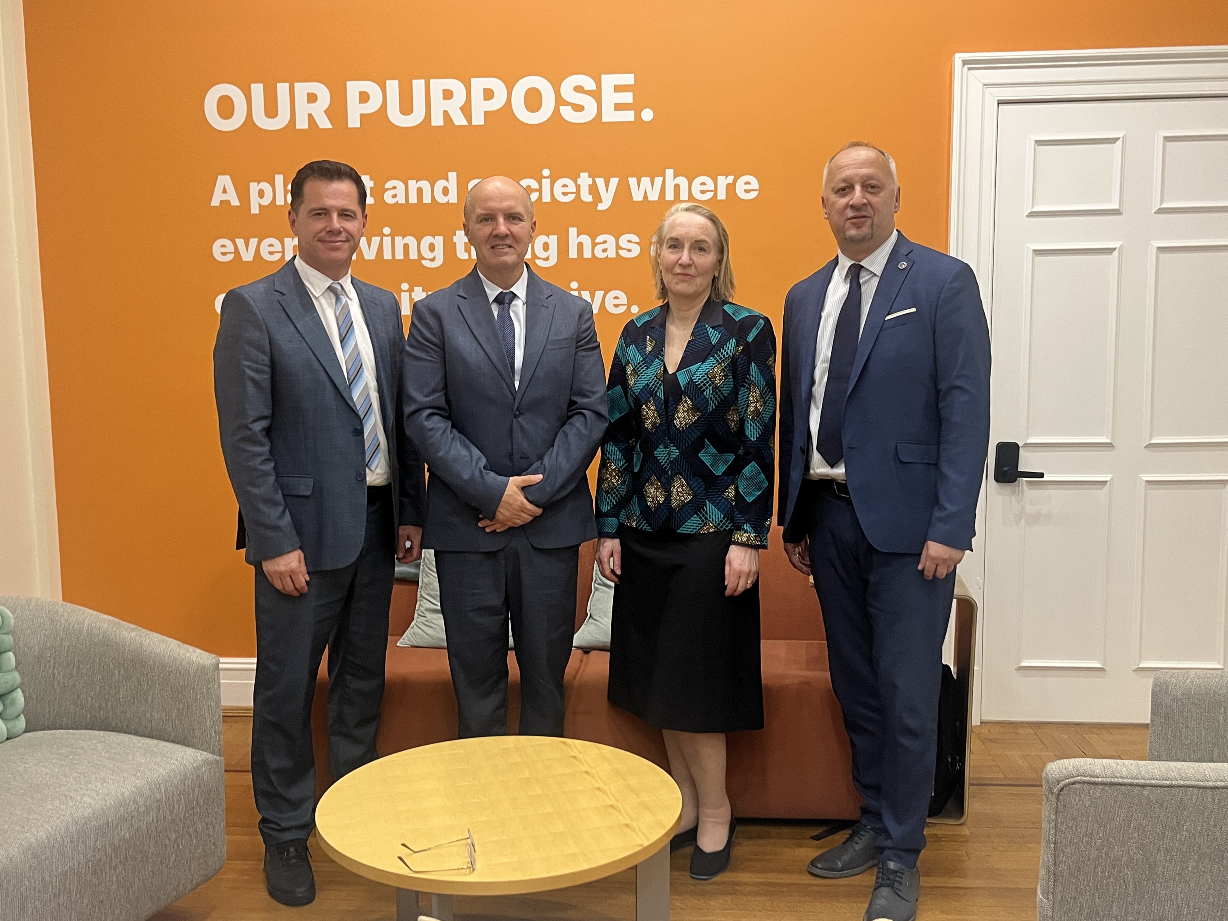 Strengthening cooperation with American universities