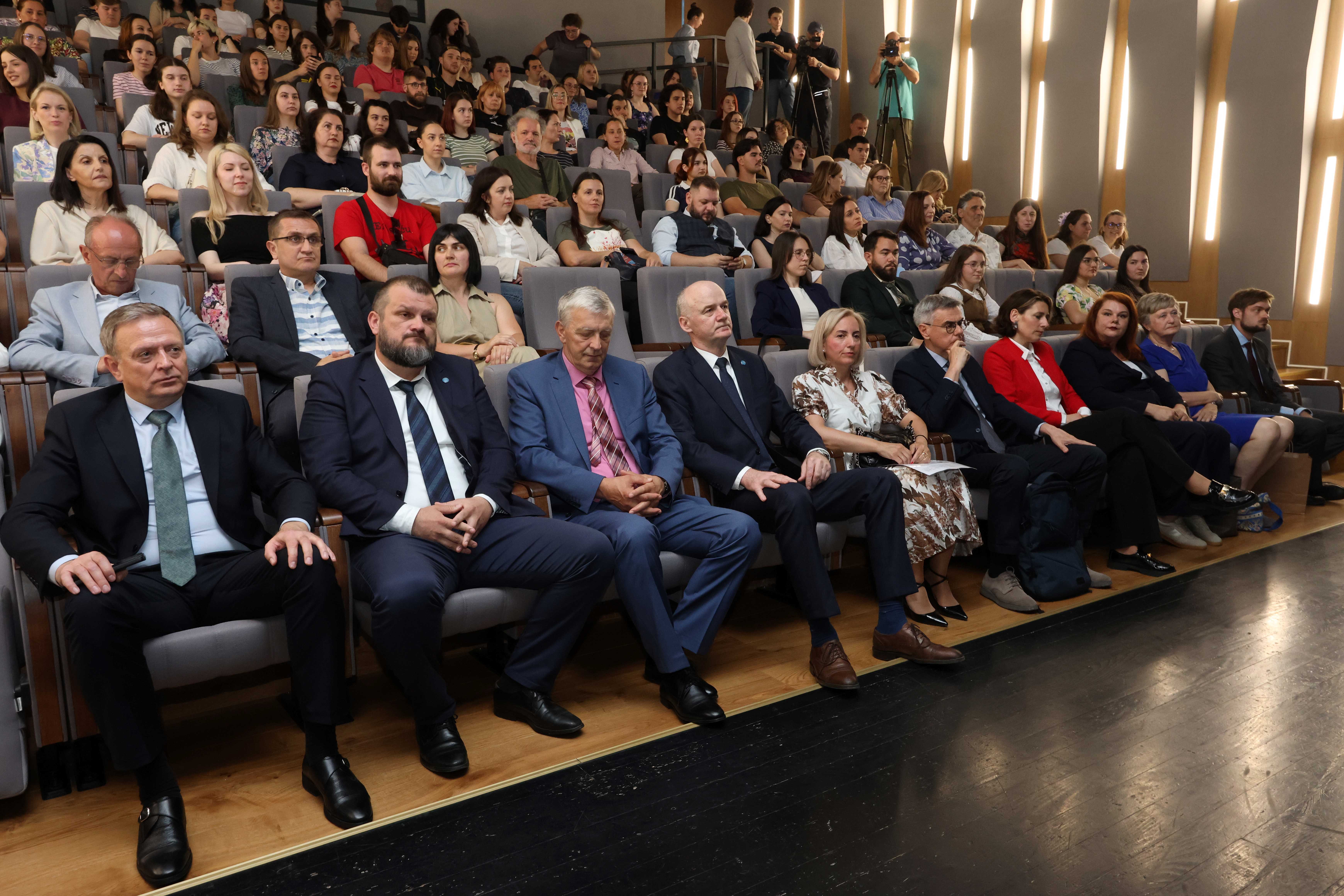 Filološki fakultet obilježio svoj dan