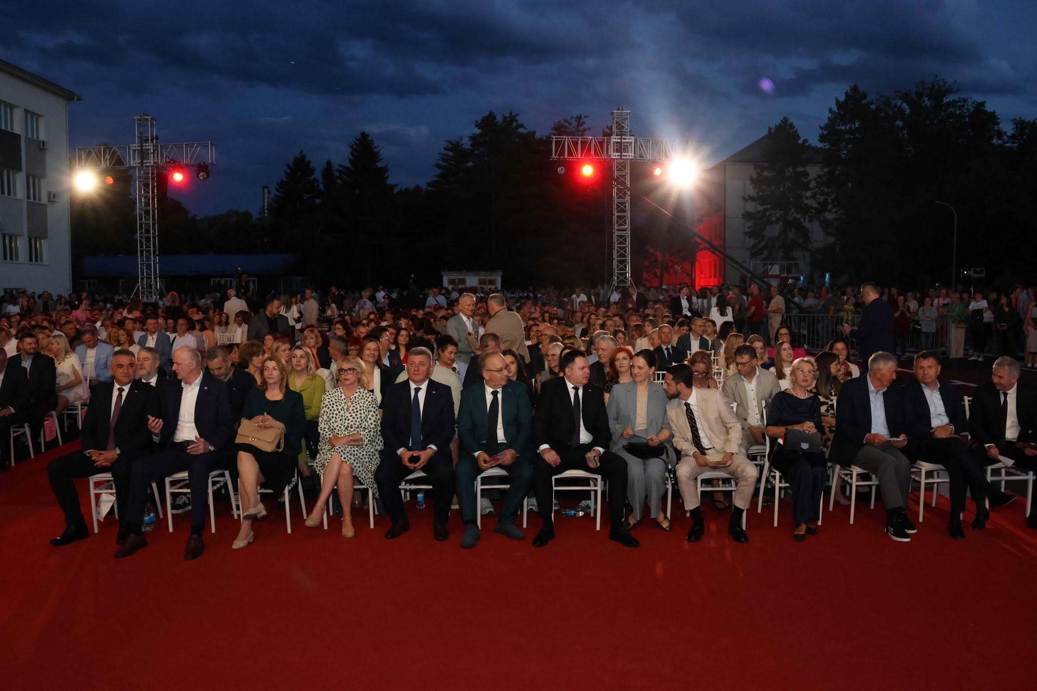 /uploads/attachment/vest/17259/koncert_poklon_republici__2_.jpg