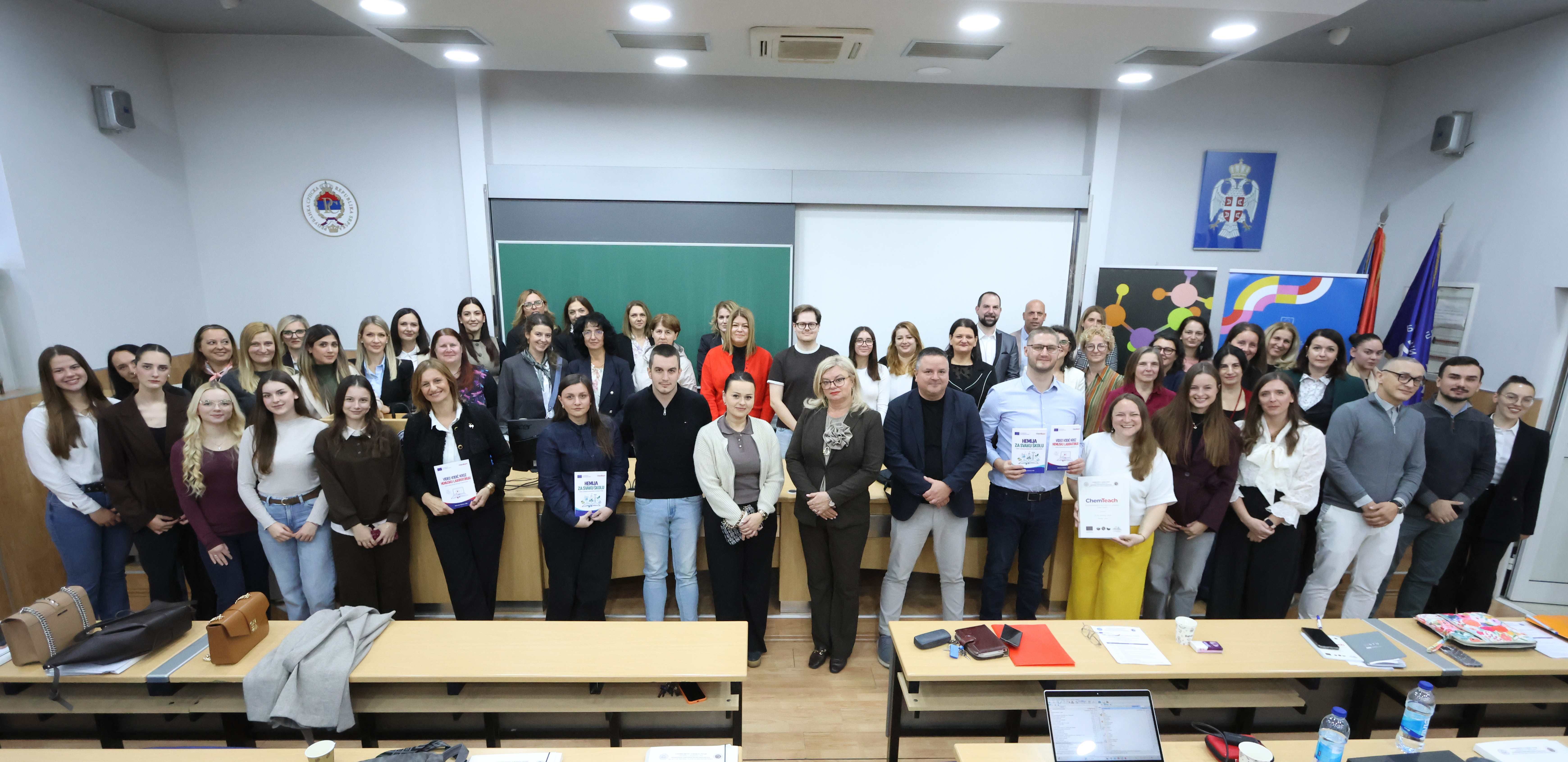 /uploads/attachment/vest/17676/ChemTeach_PMF_UNIBL_Erasmus_Foto_Dejan_Desnica__53_.JPG